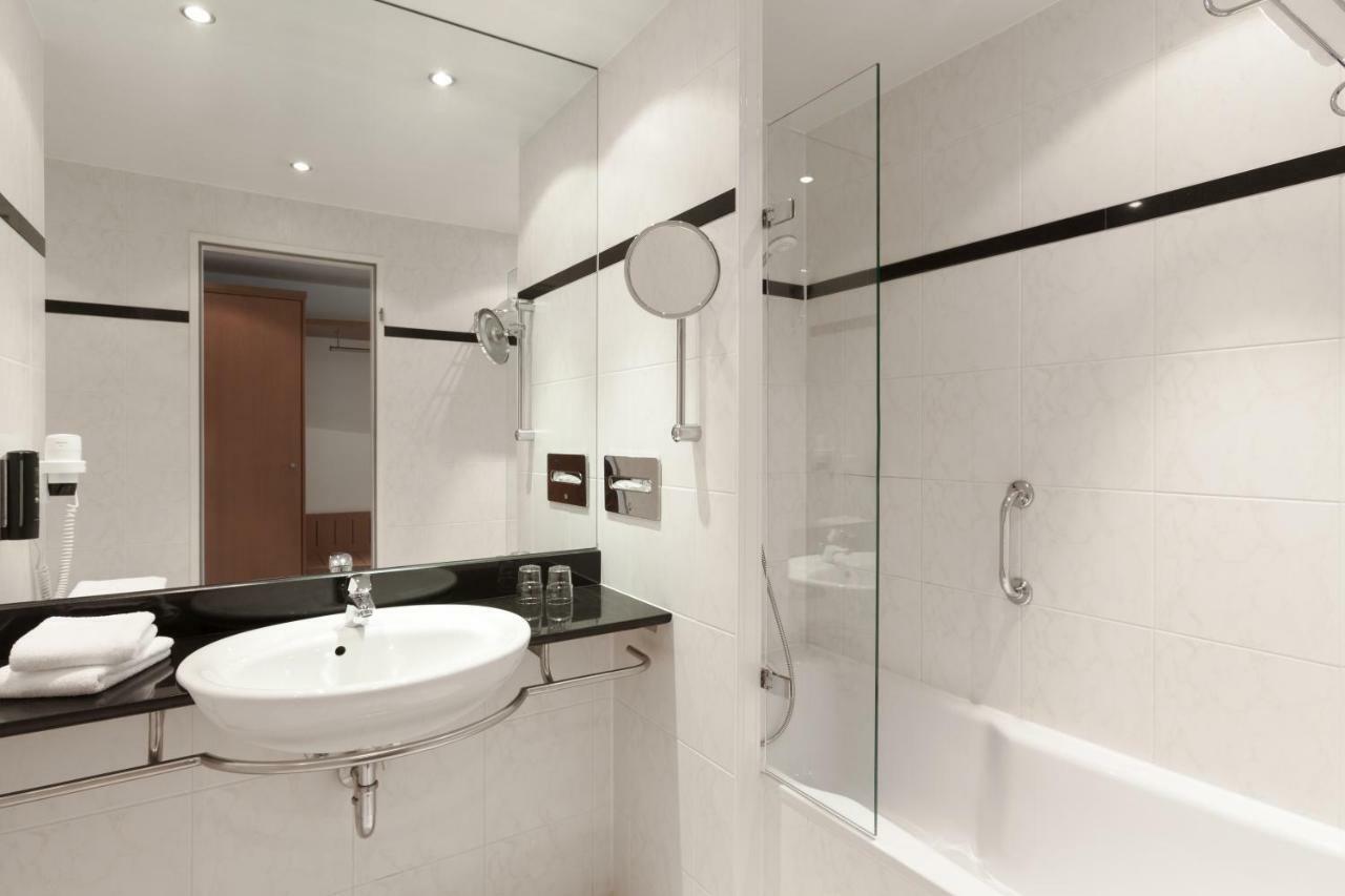 Vienna House By Wyndham Baltic Stralsund Hotel Екстериор снимка